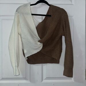 🔥SHEIN Brown and White V-Neck Sweater with Unique Knit Design